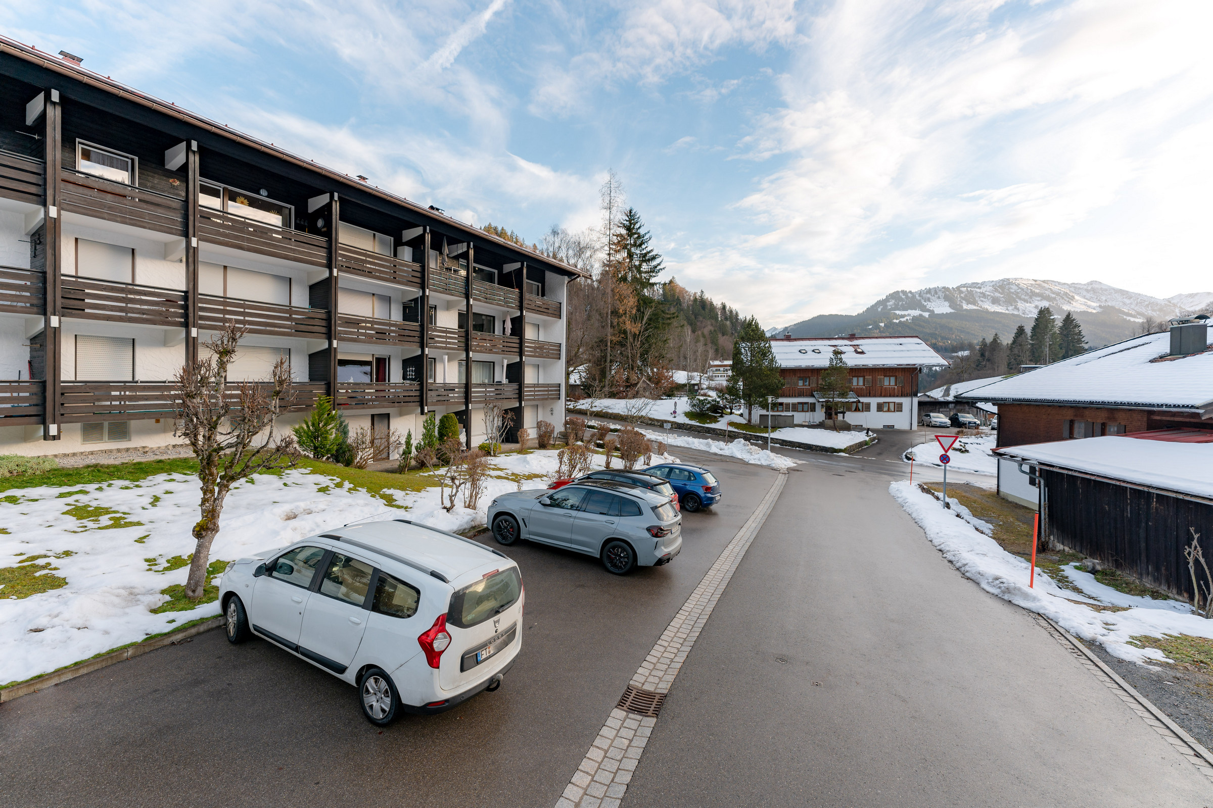 Ferienwohnung-Tiefenbach-Oberstdorf-Fotografie-Leo-Schindzielorz-DE-Winter-Allga-20251027214658-ptrrs0.jpg