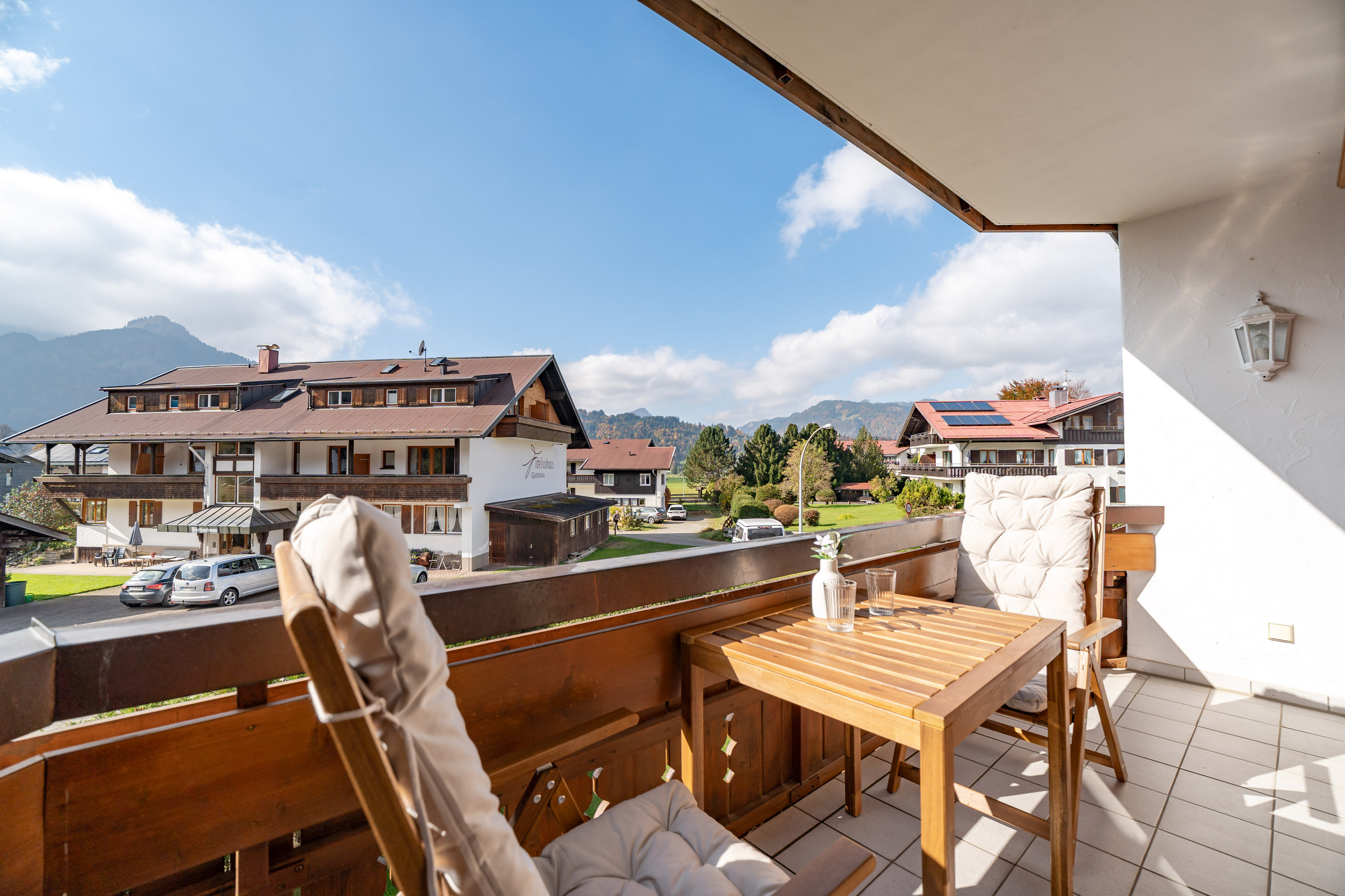 Landhaus_Christine_Oberstdorf_Allgaeu_Fotografie_Leo_Schindzielorz_20251017-A7C0-20251027214928-09m5zn.jpg