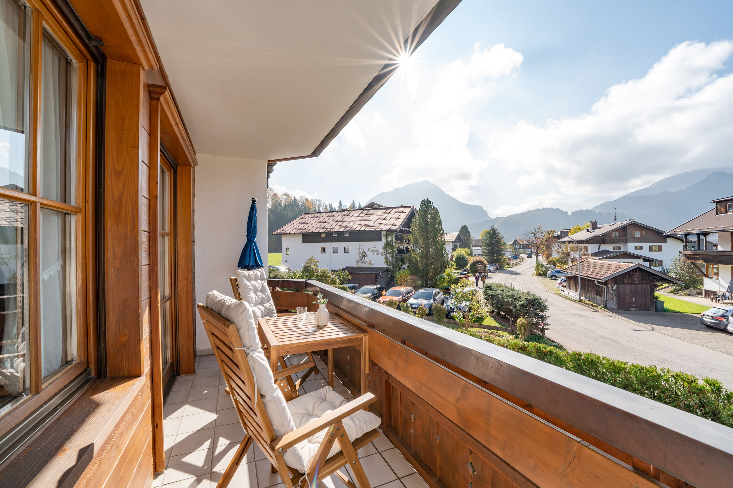 Landhaus_Christine_Oberstdorf_Allgaeu_Fotografie_Leo_Schindzielorz_20251017-A7C0-20251027214928-snuloo.jpg