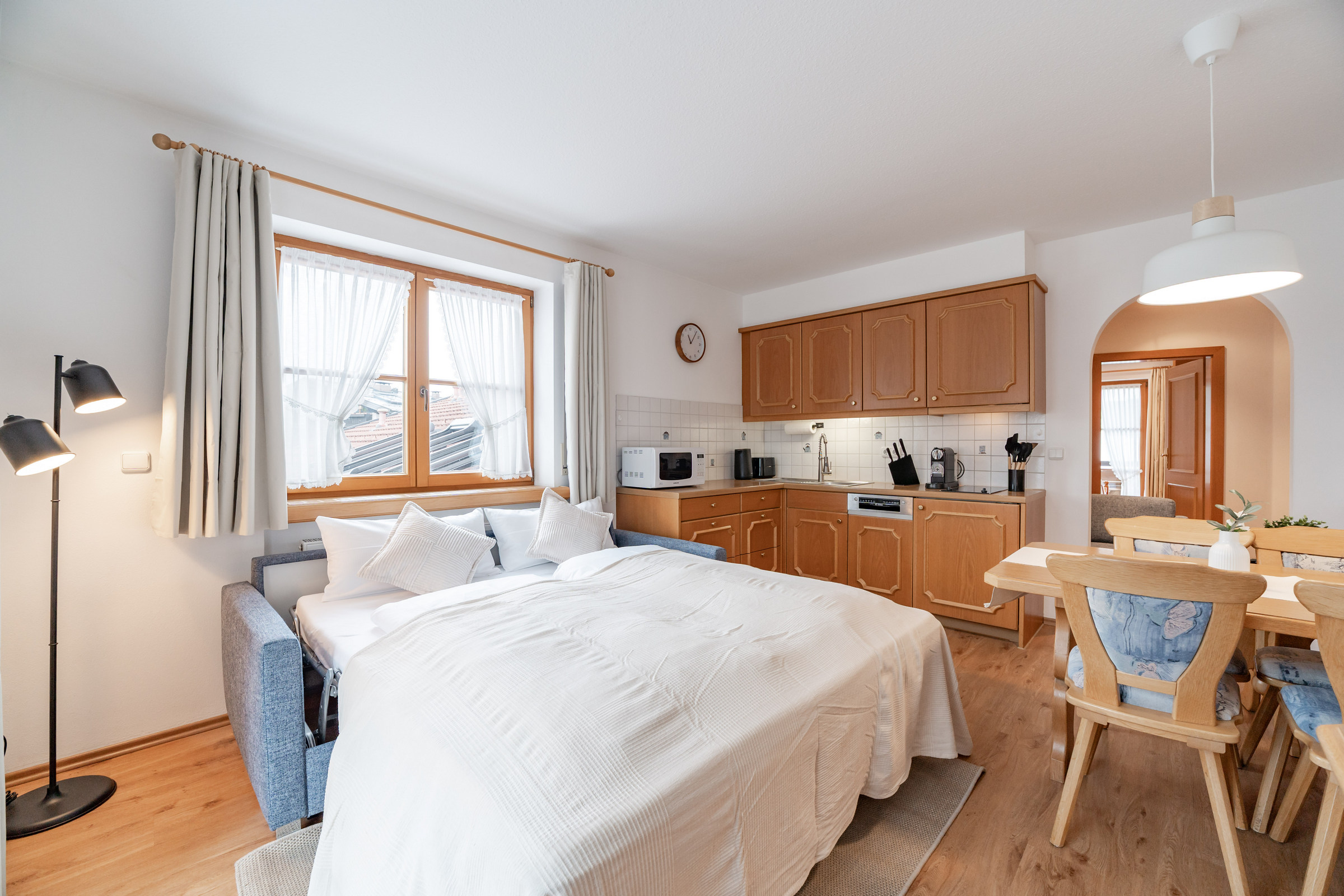 Landhaus_Christine_Oberstdorf_Allgaeu_Fotografie_Leo_Schindzielorz_20251017-A7C0-20251027215016-8lcnkk.jpg