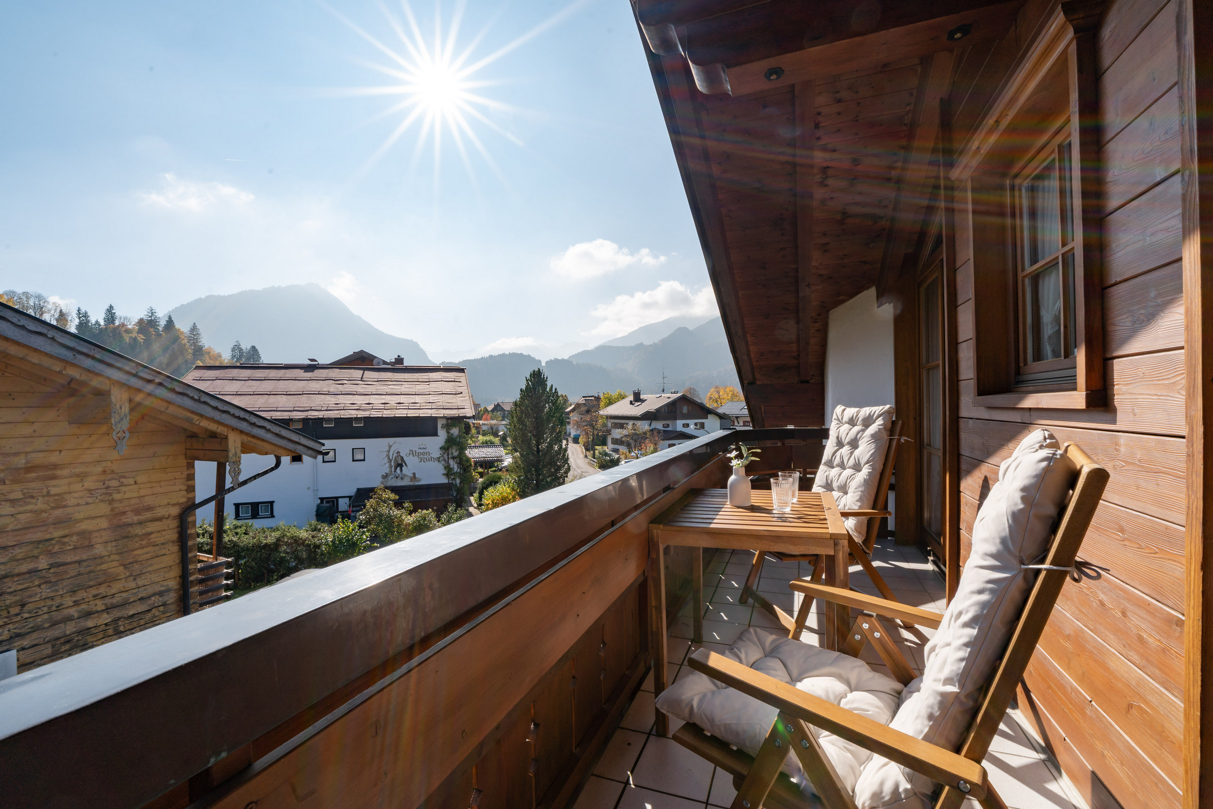 Landhaus_Christine_Oberstdorf_Allgaeu_Fotografie_Leo_Schindzielorz_20251017-A7C0-20251027215141-796alt.jpg