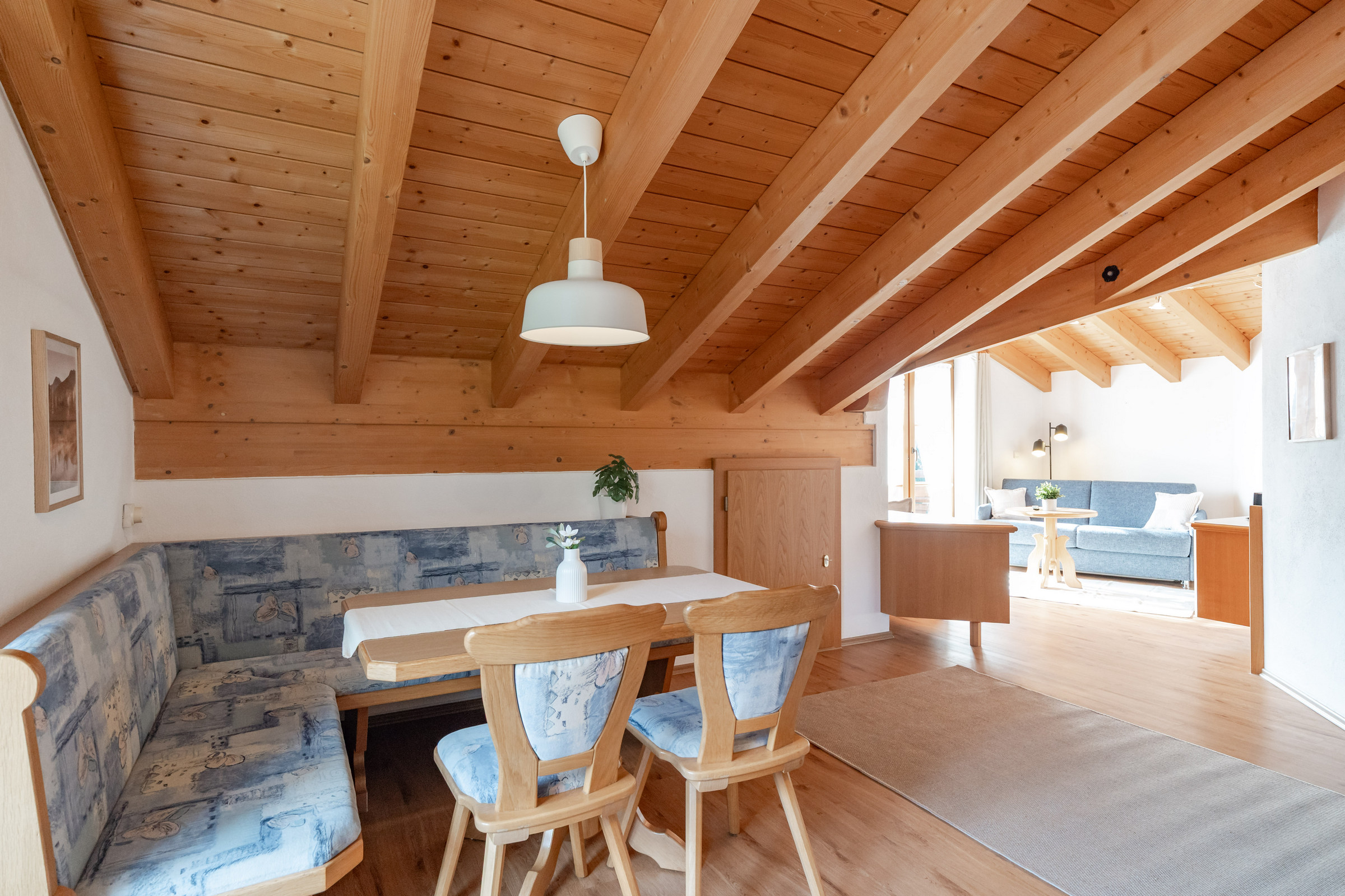 Landhaus_Christine_Oberstdorf_Allgaeu_Fotografie_Leo_Schindzielorz_20251017-A7C0-20251027215141-poky6n.jpg