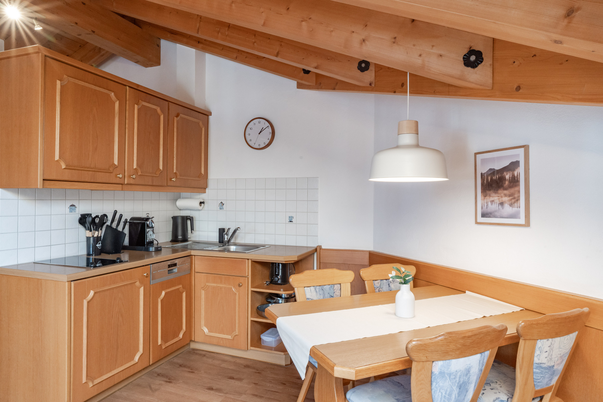 Landhaus_Christine_Oberstdorf_Allgaeu_Fotografie_Leo_Schindzielorz_20251017-A7C0-20251027215305-6plukx.jpg